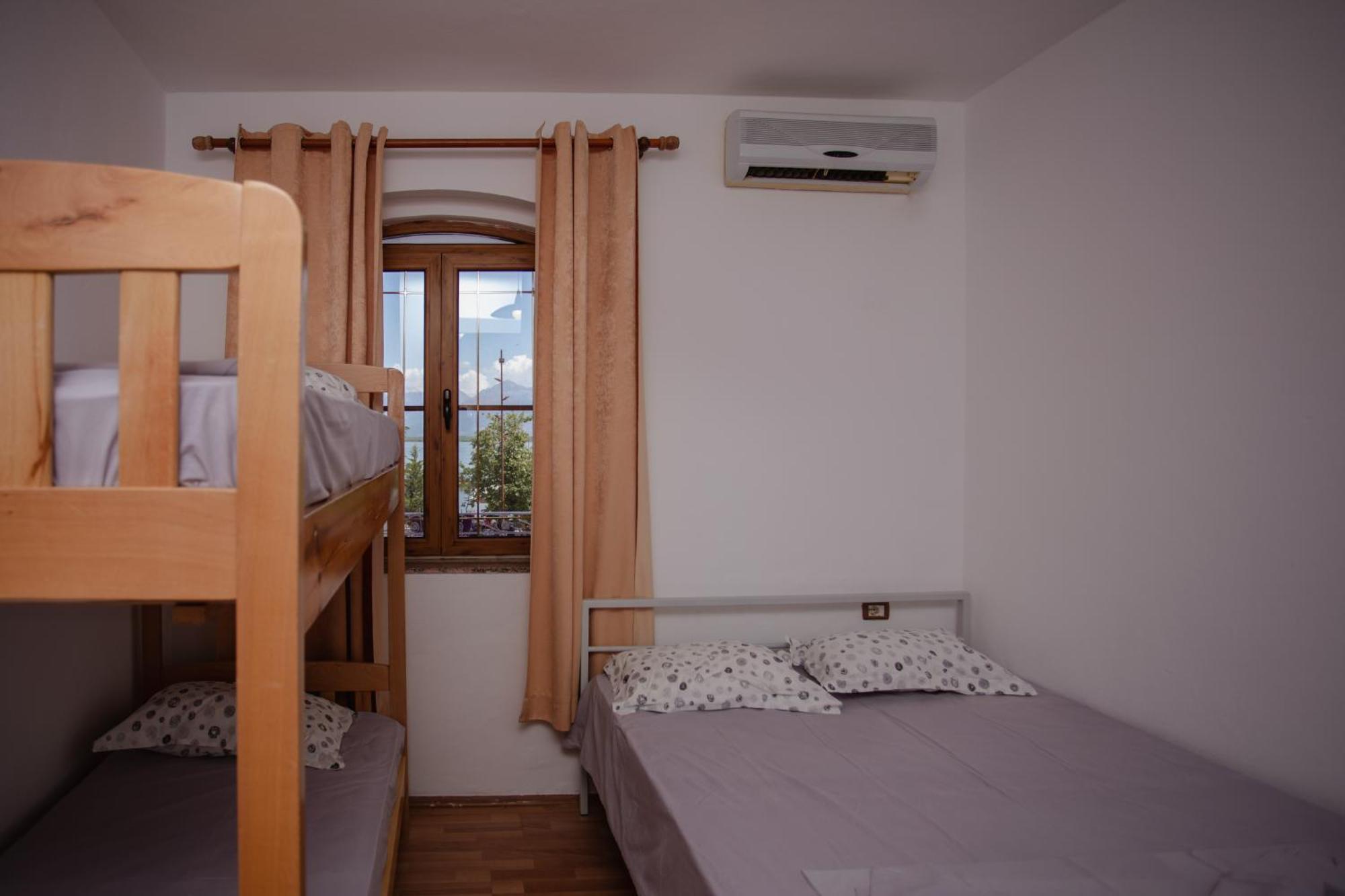 Hotel Shkodra Lake Široka Eksteriør bilde